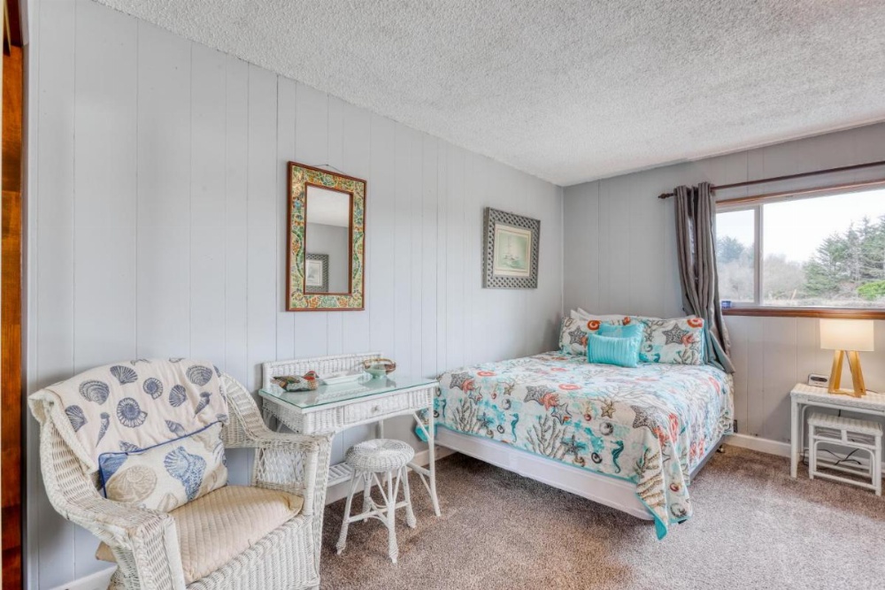 Cottage on the Canal